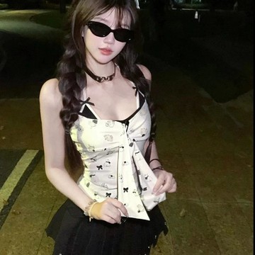 辣妹風性感卡通印花吊帶拼色修身背心女外穿打底上衣短款百搭韓係Chic 外穿吊帶 辣妹吊帶 甜美背心 設計感吊帶 無袖上衣