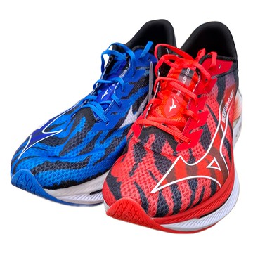 Mizuno 美津濃 運動路跑鞋 WAVE REBELLION FLASH 2  紅色 + 黑色、藍色 + 黑色  31cm