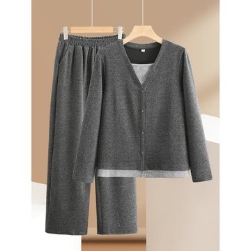 媽媽秋裝洋氣套裝2025新款春秋假兩件上衣中老年女裝高貴減齡衣服