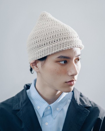 K046 手工編織栗體尖頂毛帽 - 淺卡