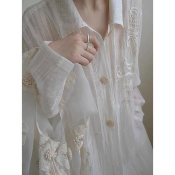 牛X貨 巨炸裂！白色翻領薄款長袖襯衫女夏季寬松顯瘦百搭防曬上衣