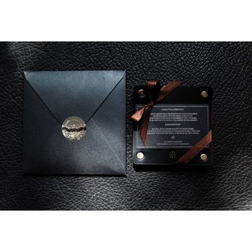 UNIC經典鉚釘皮革杯墊【可客製化】