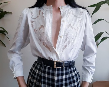 復古白色鏤空泡泡袖高領聚酯絲質扣襯衫