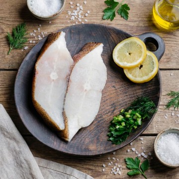 【聖德科斯鮮選】厚切大比目魚切片(240g±10g/包)｜來自格陵蘭的鮮甜｜急速冷凍鎖鮮 肉質細緻入口即化｜刺少肉嫩 寶寶副食品/銀髮族推薦