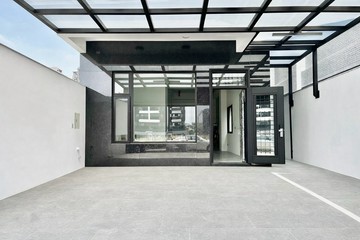 14期核心地段|超大地坪-氣派|獨棟五套房電梯豪墅｜台中市北屯區松強二街