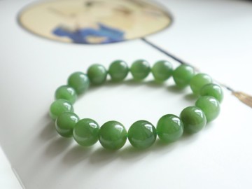 天然碧玉和田玉手鏈正宗老俄料蘋果綠顏色美脂份厚收藏級送媽媽