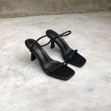 女夏新款涼鞋黑色方頭露趾簡約外穿拖鞋細帶涼拖鞋女一字帶高跟鞋