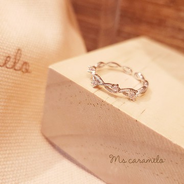 【焦糖小姐 Ms caramelo】925純銀鍍14K白 鋯石銀戒(開口銀戒 排戒銀戒)