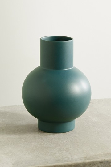 Raawii - Strøm Large Earthenware Vase - Dark green - one size