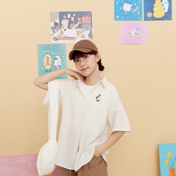 乙女 直條紋rui同學刺繡設計圓弧下擺襯衫