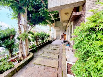 竹圍捷運站花園庭院車庫透天｜新北市淡水區民族路