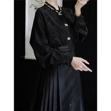 醉雨朵原創明制對襟襯衣暗紋提花日常馬面裙上衣漢服女2025新款