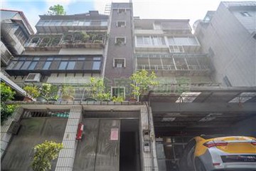 信義安和捷運大空間車庫一樓~住商蔡玉華｜台北市大安區通化街