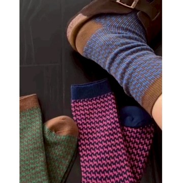 襪子 港風格紋雙針雙路中筒襪【I0307】NOV05｜3色  19LADY〔現貨〕