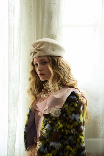 花卉圖騰仿皮草外套