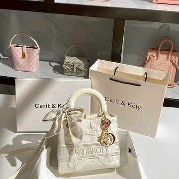 ✨台灣出貨  Carit Koty新中式國風重工刺繡戴妃包包2026春季新款通懃手提包 💎滿額免運💎