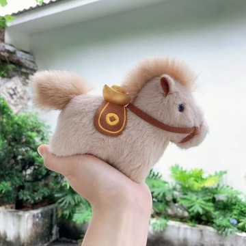 🔥臺灣出貨🔥可愛墩墩 馬上有錢毛絨鑰匙扣掛件 吉祥物公仔 桌面小矮馬擺件 馬上發財鑰匙扣毛絨絨手機繩 招財手機挂件鑰匙挂