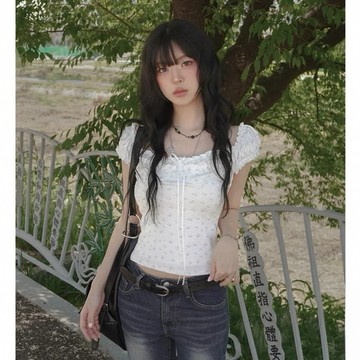 ˏˋ 𝐻𝑒𝑦 𝑆𝑝𝑟𝑖𝑛𝑔 - ̗̀ 🌷⛅️ ̖́‎韓系~夏季甜美蕾絲泡泡袖碎花短袖T恤 修身顯瘦百搭上衣
