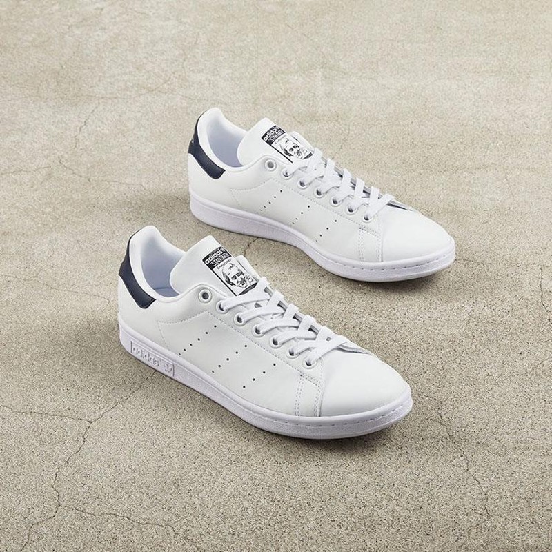 スニーカー スタンスミス アディダス オリジナルス メンズ レディース ホワイト/ネイビー adidas STANSMITH FX5501 |  LINEショッピング