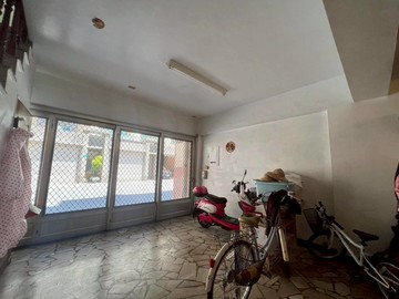 安平區稀有社區型車庫透天｜台南市安平區健康路三段