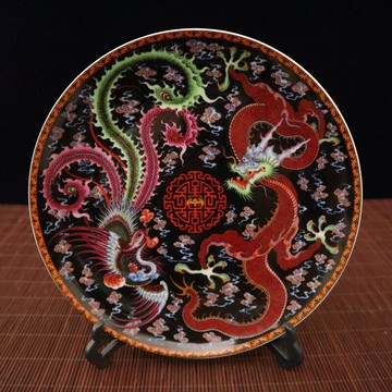古玩陶瓷器收藏乾隆年制黑底粉彩龍鳳呈祥圖紋賞盤家居擺件工藝品
