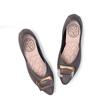 我的旅行日記  摩登飾釦尖頭平底娃娃鞋 灰 (502918)