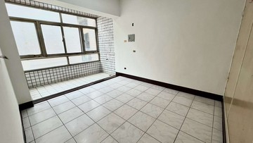 大寮昭明大面寬美車墅透天｜高雄市大寮區鳳林一路