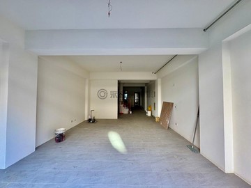 竹北市博愛商圈稀有全新四房電梯透天｜新竹縣竹北市光明二街