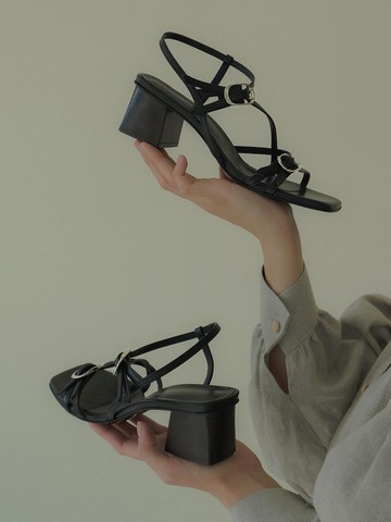 Giselle Sandals Black