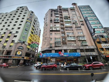礁溪車站附車位套房｜宜蘭縣礁溪鄉溫泉路