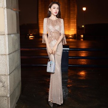 流蘇晚禮服裙女2026新款宴會高端大氣性感修身魚尾長款高貴連衣裙