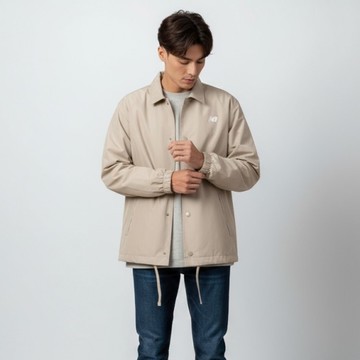 NEW BALANCE 外套 NB 卡其 教練 襯衫外套 男 AMJ53317SOT