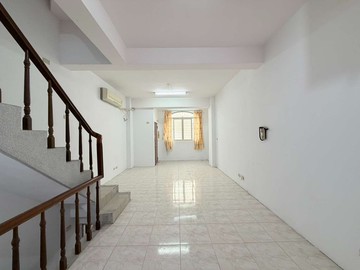 台北國家別墅｜稀有5房車庫別墅東森小潘｜基隆市中正區新豐街