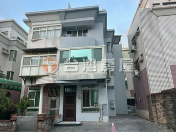 龍社路臨8米路大地坪邊間美別墅｜台中市龍井區龍社路