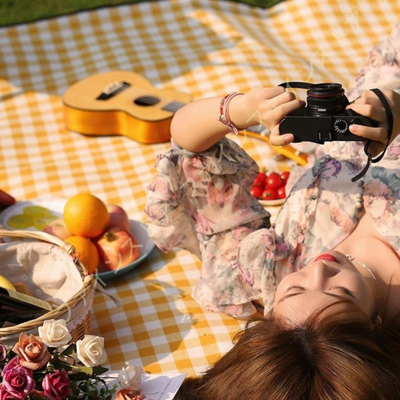 レジャーシート 薄型 ピクニックシート 0 0cm インナーシート 軽量 大判 バーベキューマット 大きい おしゃれ アウトドア レジャーマット 折り畳み 通販 Lineポイント最大0 5 Get Lineショッピング