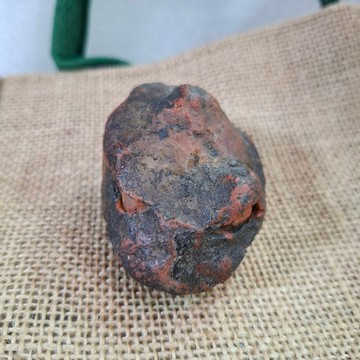 石雕蟾蜍系列- 12號  南紅手作文玩手把件