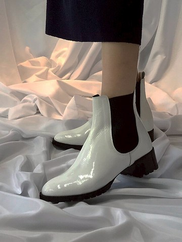 Classic Soft Acryl Heel Chelsea Boots
