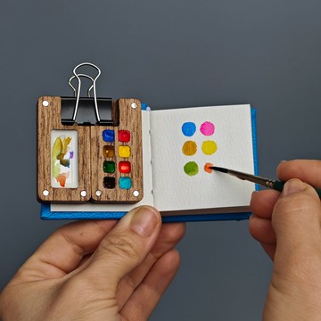 迷你木質水彩調色盤（8格）附黃色迷你水彩寫生簿