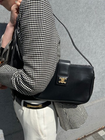 【 日本直送　名牌中古包 】CELINE 復古黑凱旋門皮革肩背包 5bs5