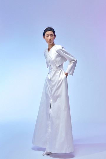 白2件式前拉鍊洋裝