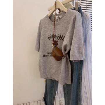 灰色圓領針織短袖t恤女春夏半袖體恤寬松套頭短款提花正肩上衣