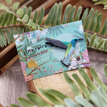 刺繡燙貼/別針 | 小鳥系列-蜂鳥 | Littdlework