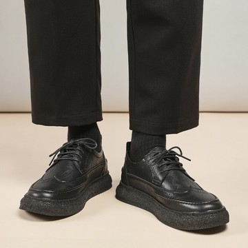 春季男皮鞋真皮正裝黑色百搭休閑商務韓版潮流英倫布洛克雕花男鞋