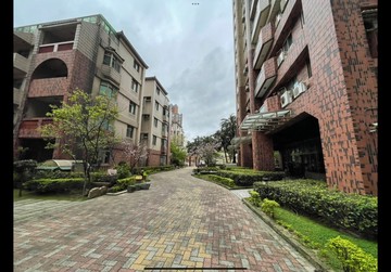 內壢商圈美兩房｜桃園市中壢區榮安十五街