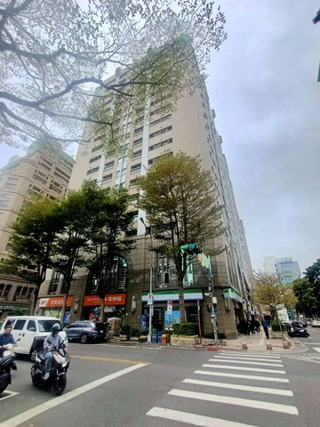 寧夏夜市蓬萊國小收租三角窗店面｜台北市大同區太原路