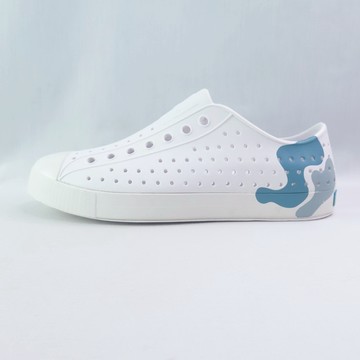 Native JEFFERSON F00002329465 Wanderfoam 男女款 洞洞鞋 白/藍色波浪