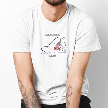 EVERYTHING IS OK 中性短袖T恤 白色 (現貨) 鯊魚趣味韓版寬鬆純棉情侶潮T幽默班服團體