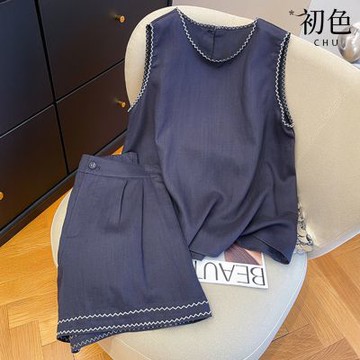 初色 洋氣減齡寬鬆顯瘦圓領無袖馬甲背心女背心+鬆緊腰休閒褲寬褲短褲套裝-共2色-13760(M-2XL可選)