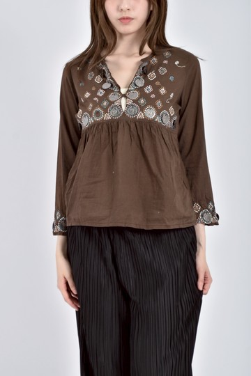 (S) morgan刺繡棕色短袖上衣