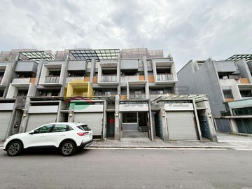 一山豁然｜北屯｜零抗性輕屋齡車庫臨路別墅｜台中市北屯區環太東路